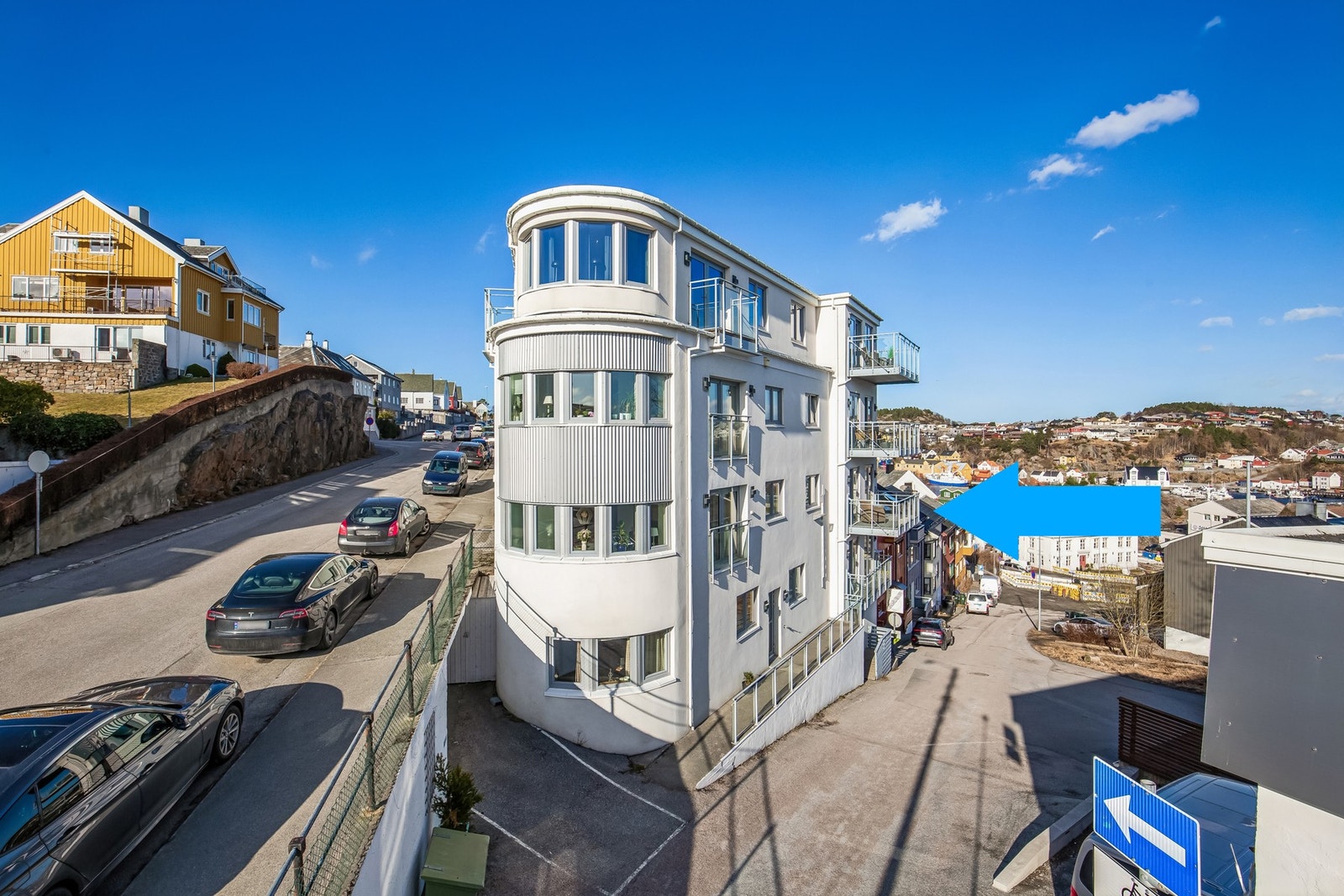 Ali Khoshnau ved EiendomsMegler 1 har gleden av å presentere Lars Guttormsens gate 30! Foto: EFKT, Vilde Dahl Galleribilde