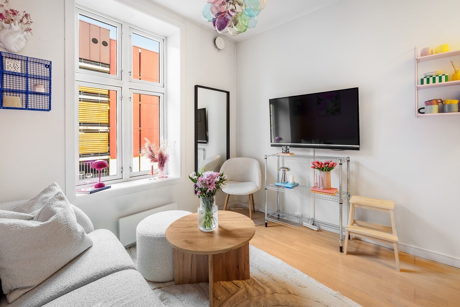 Sannergata er en attraktiv og sentral gate på Grünerløkka, med umiddelbar nærhet til alt området har å by på Galleribilde