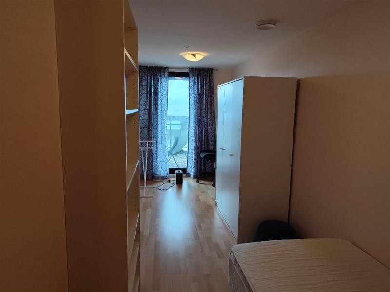 Room 2 - image 1 Galleribilde