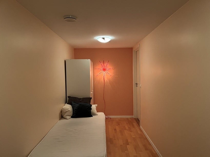 Room 2 - image 4 Galleribilde