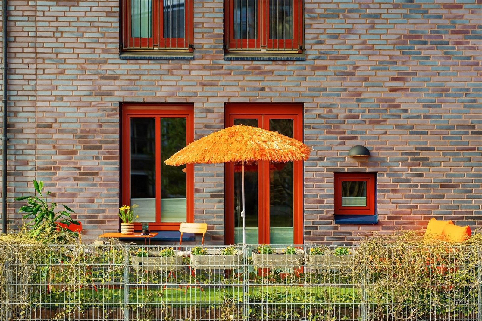 Her er det god plass til utemøblement, grill og beplantning. Galleribilde