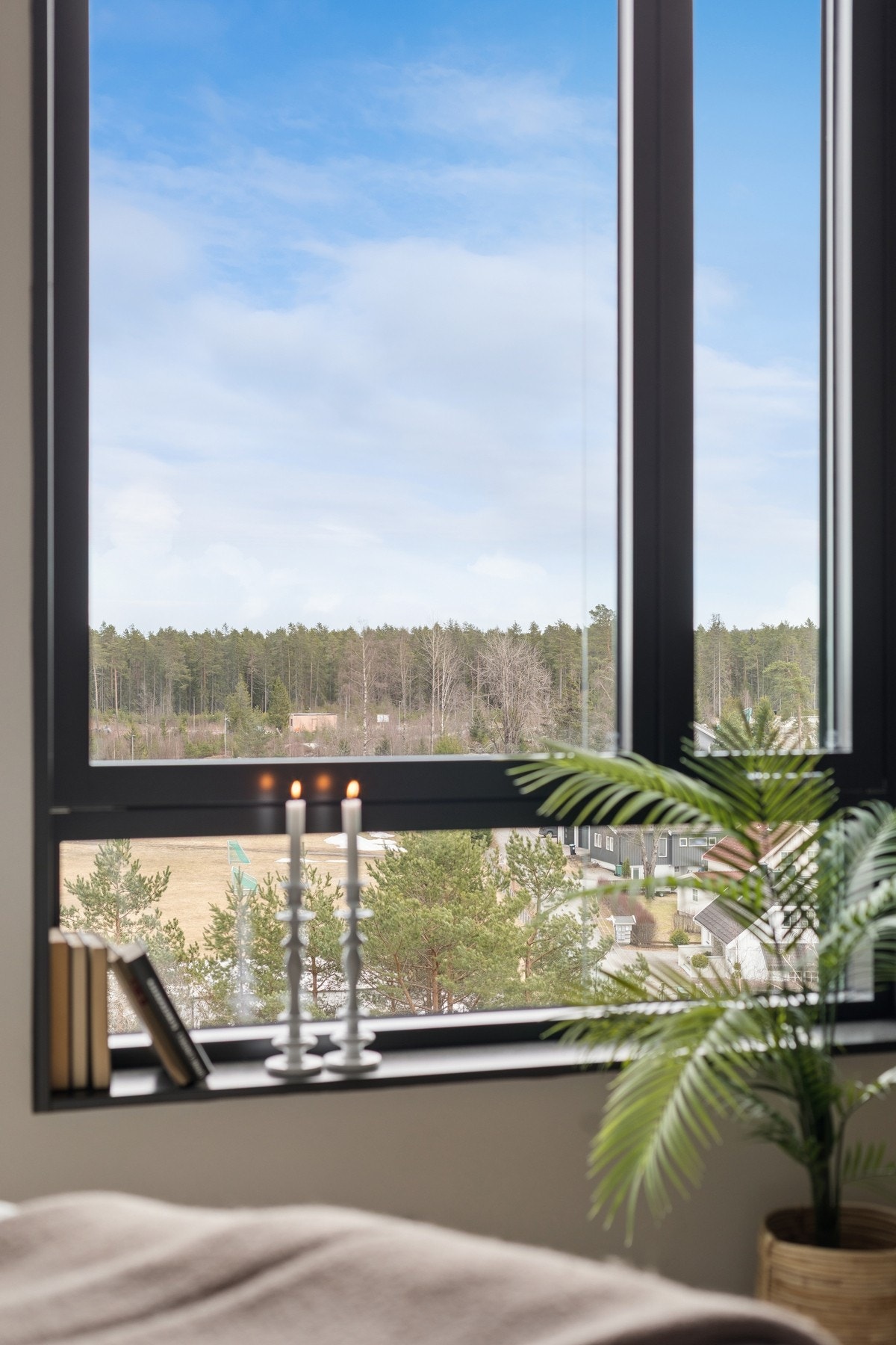 Koselig utsyn fra soverommet. Galleribilde