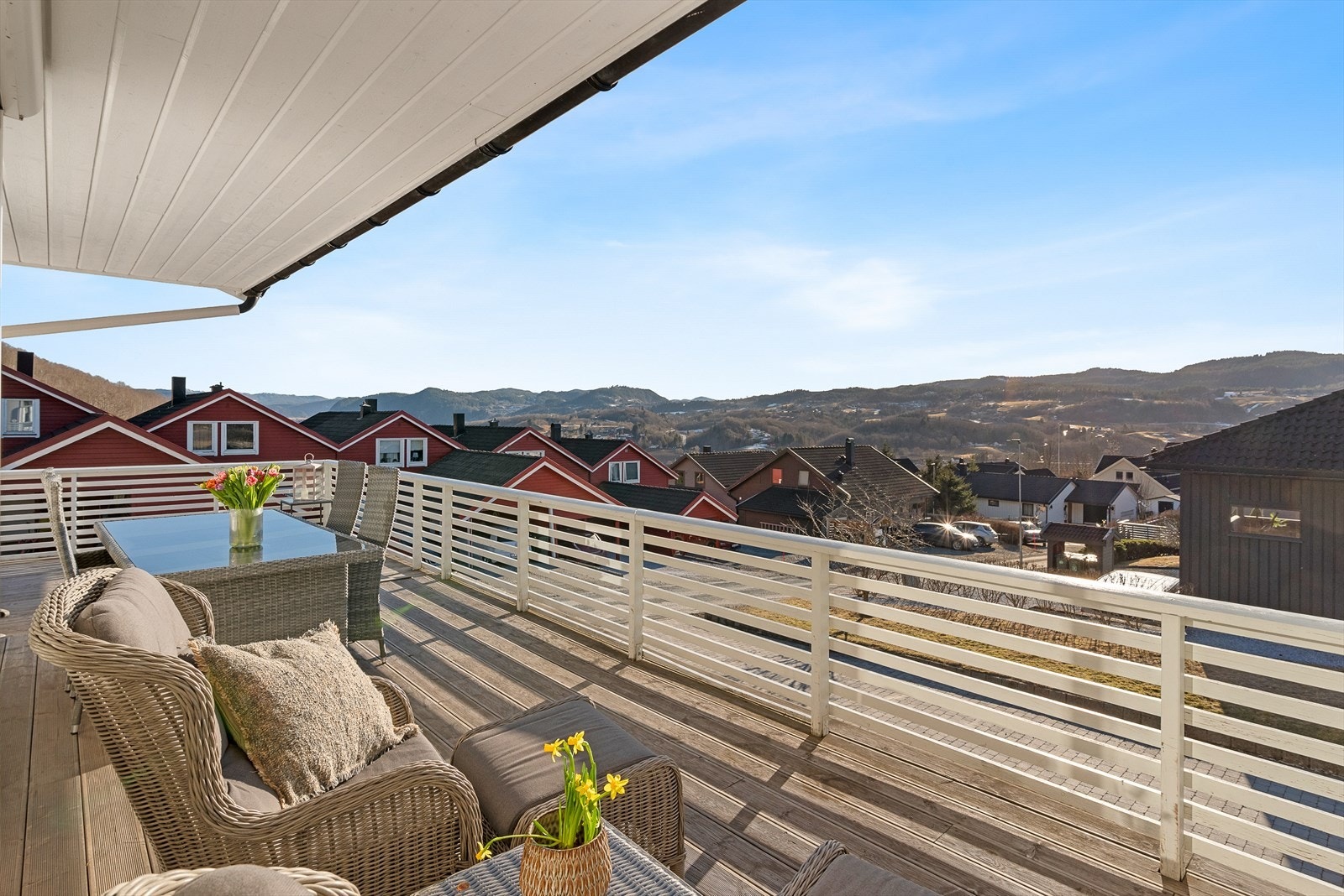 Terrasse med nydelig utsikt Galleribilde