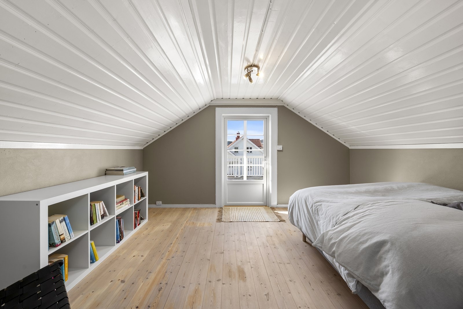 Soverom II - 2 etasje med utgang til takterrasse Galleribilde