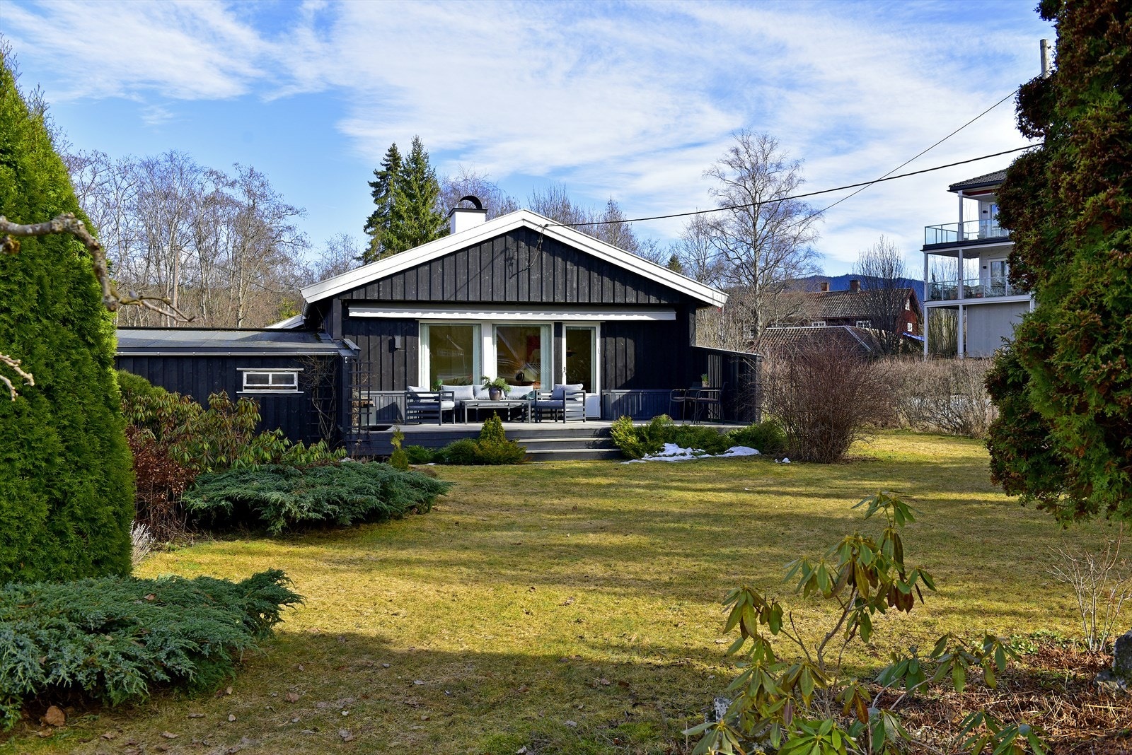Velkommen til Rosendalsvegen 24! En innholdsrik enebolig med alle primærrom på ett plan, sentralt i Brandbu.
Foto: Kjell Vidar Marthinsen Galleribilde
