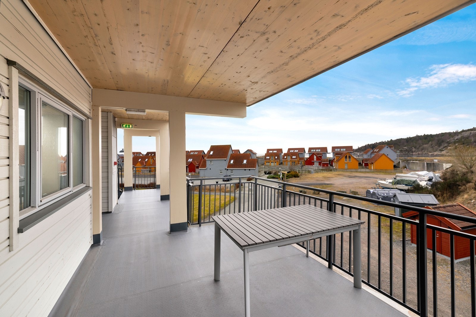 Overbygget inngangsparti. Galleribilde