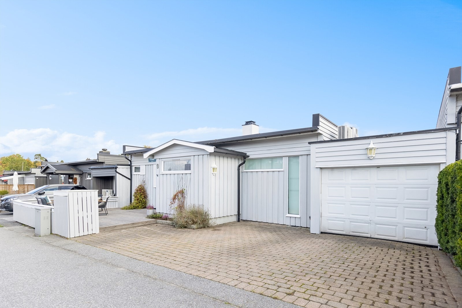 Eiendommen ligger i et barnevennlig og attraktivt boligområde på Begby. Galleribilde