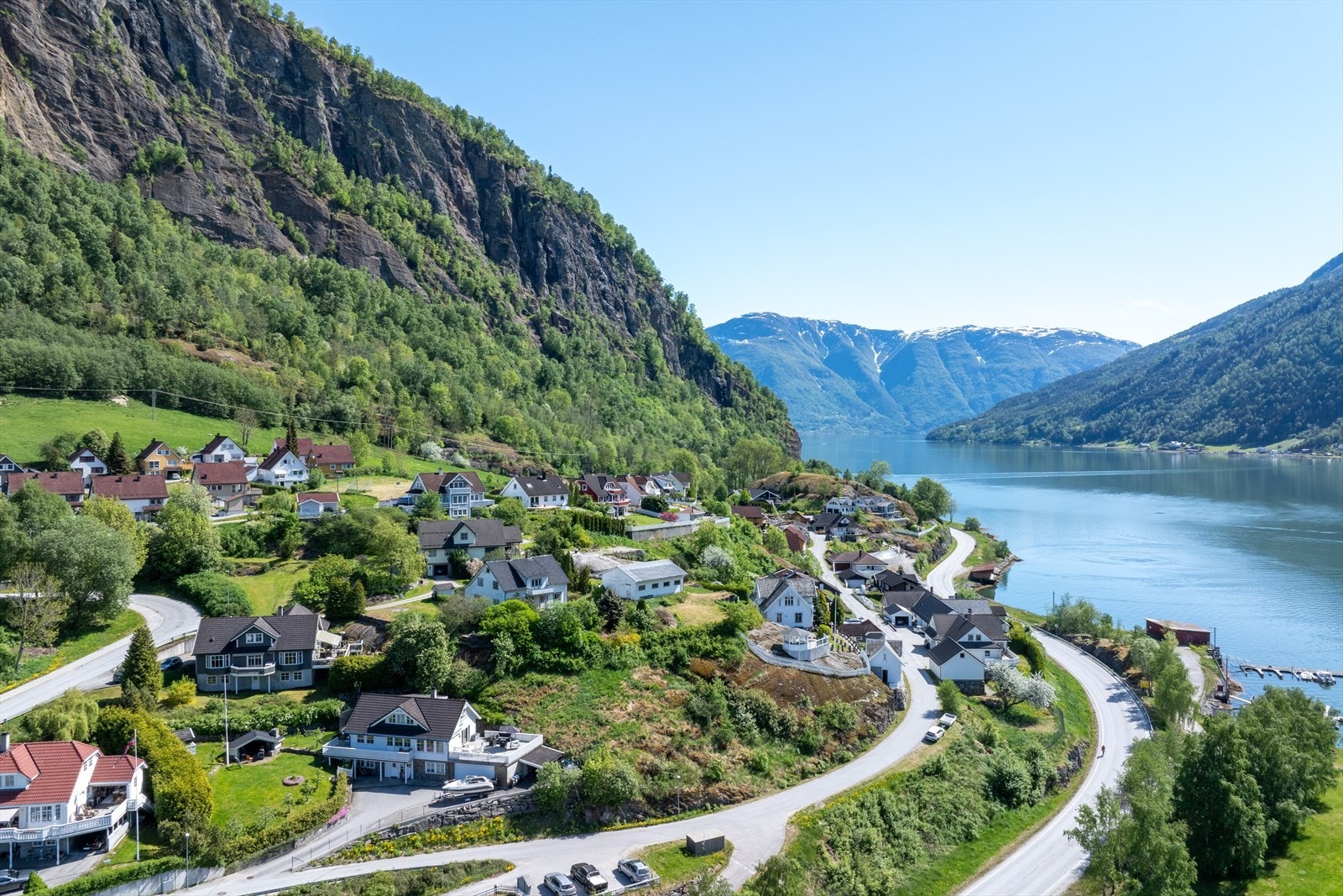 Eigedommen har potensielt sol heile året. Galleribilde