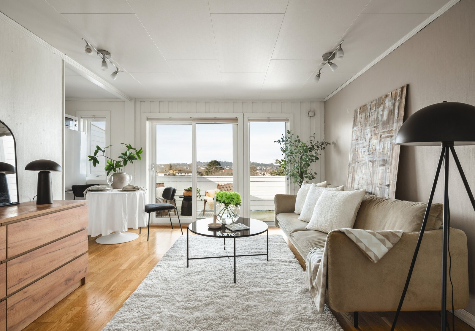 Velkommen til Pernillevegen 1, presentert av Sindre Mehus v/Privatmegleren Galleribilde