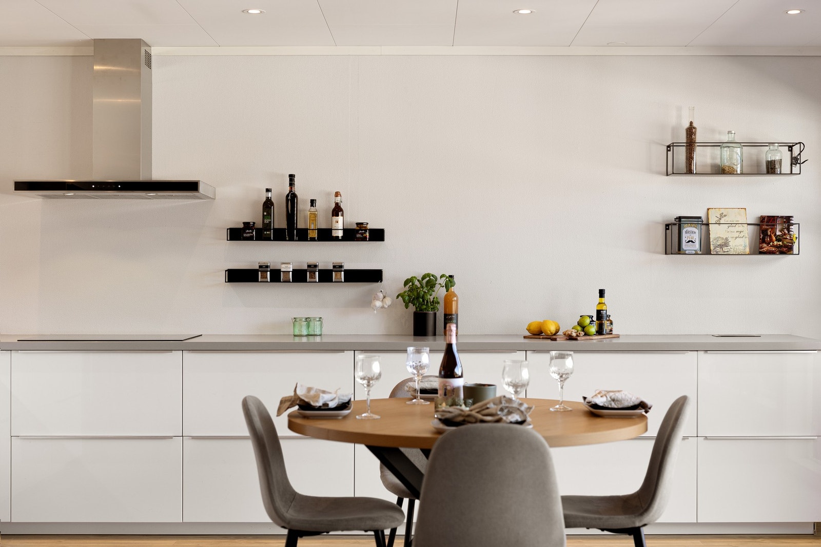 Nipedalen 37A av Z Megleren Galleribilde