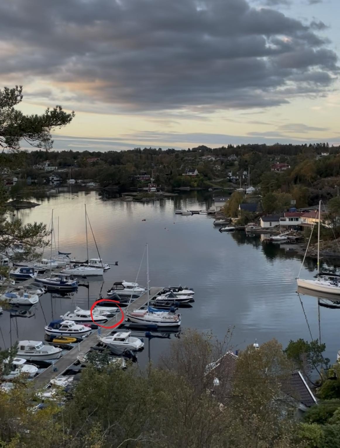 Utsikt til din egen båtplass i Kviturdsbrygga sameie Galleribilde