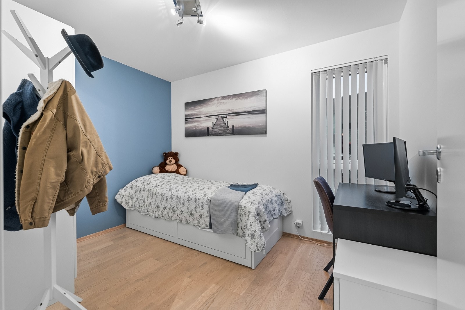 Soverom fire Galleribilde