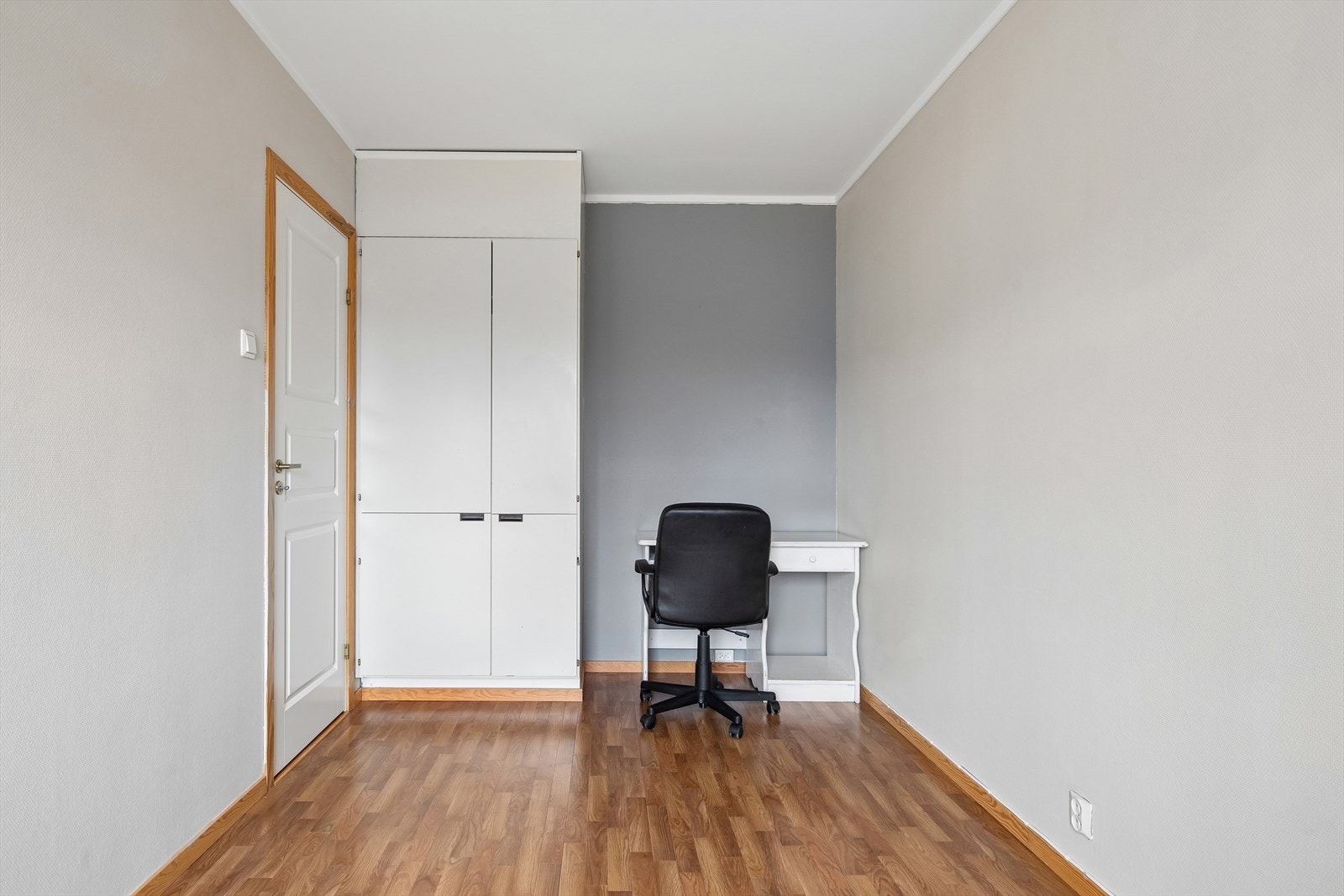 Et av soverommene, ideelt som barnerom, gjesterom eller kontor. Galleribilde