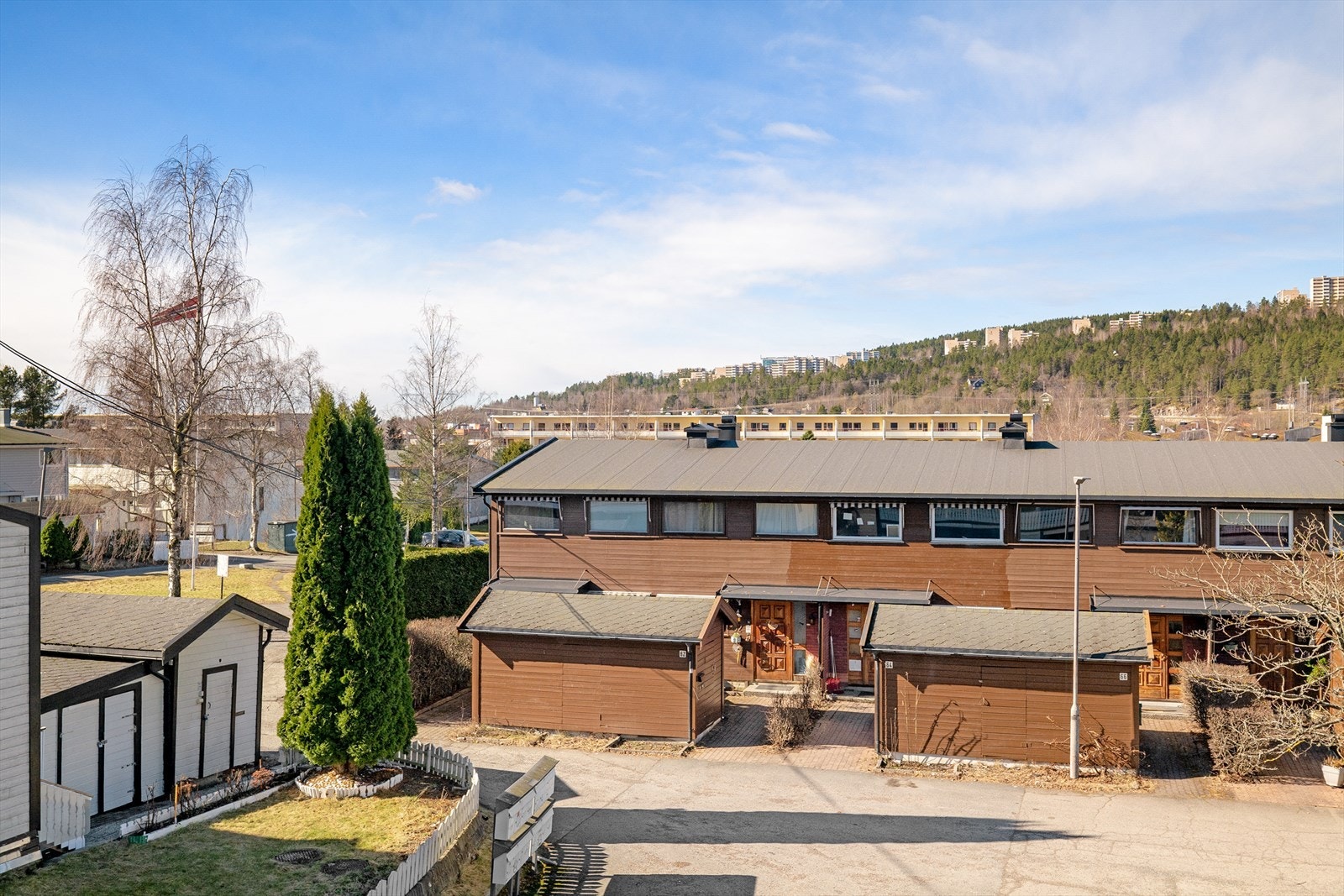 Her bor du i et tilbaketrukket og skjermet nabolag. Galleribilde