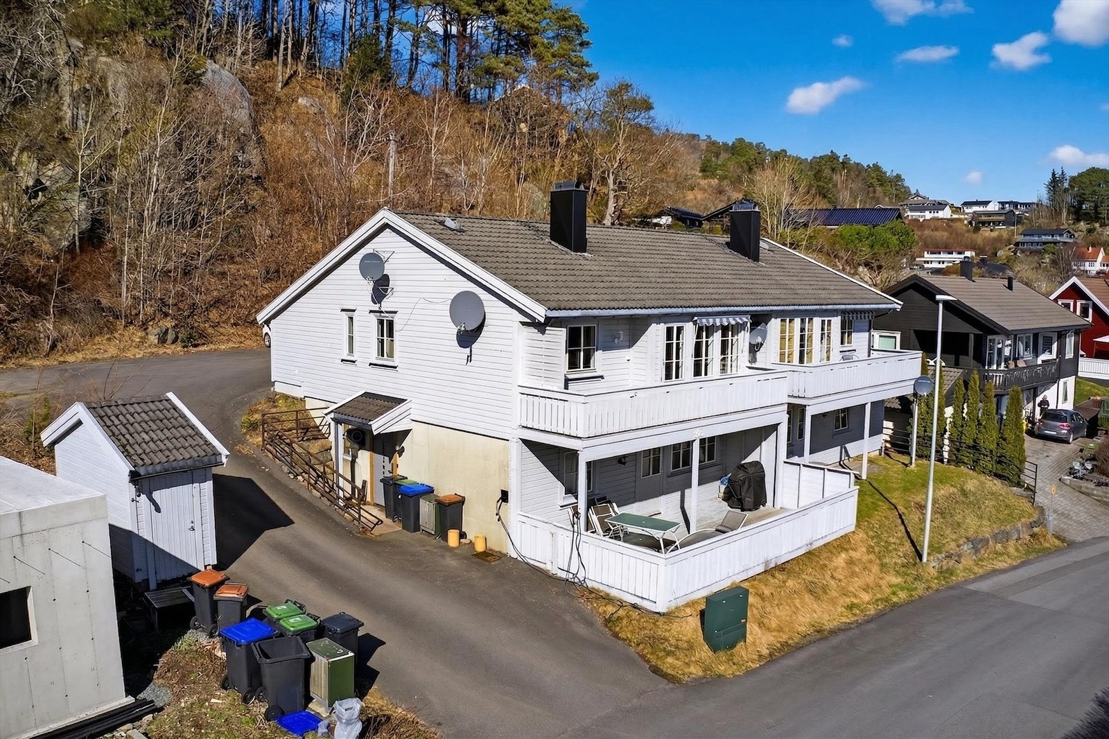 Leiligheten har trappefri adkomst fra baksiden. Galleribilde