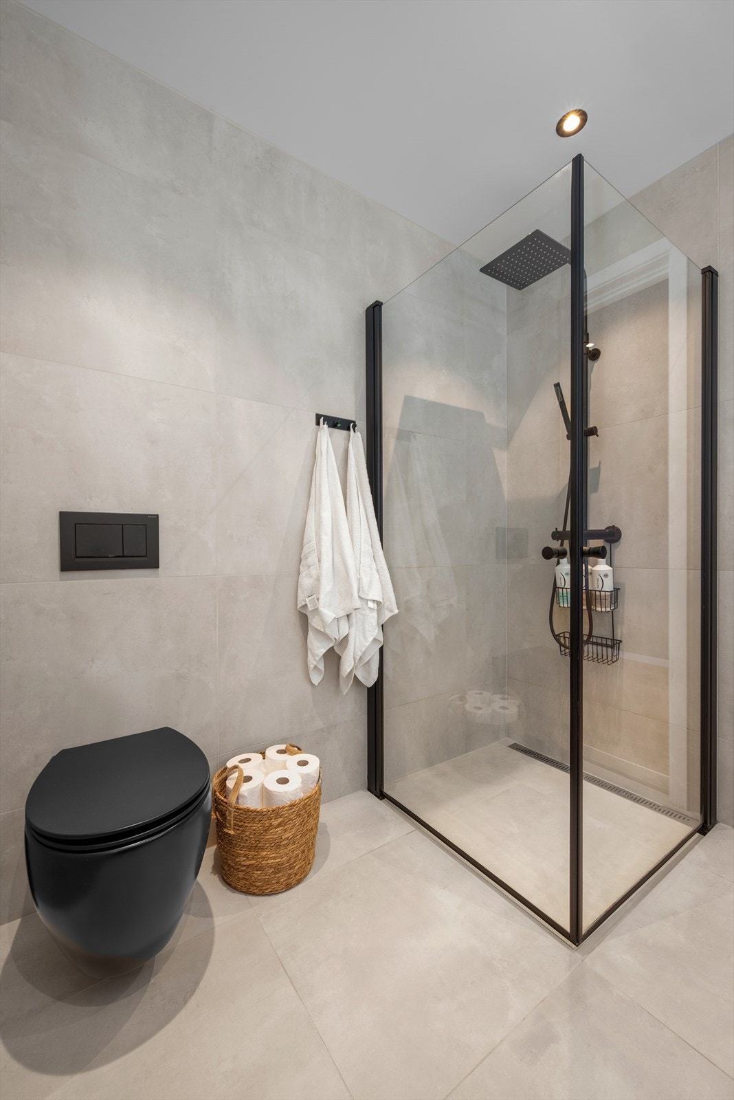 Her får du både regndusj og spotbelysning. Galleribilde