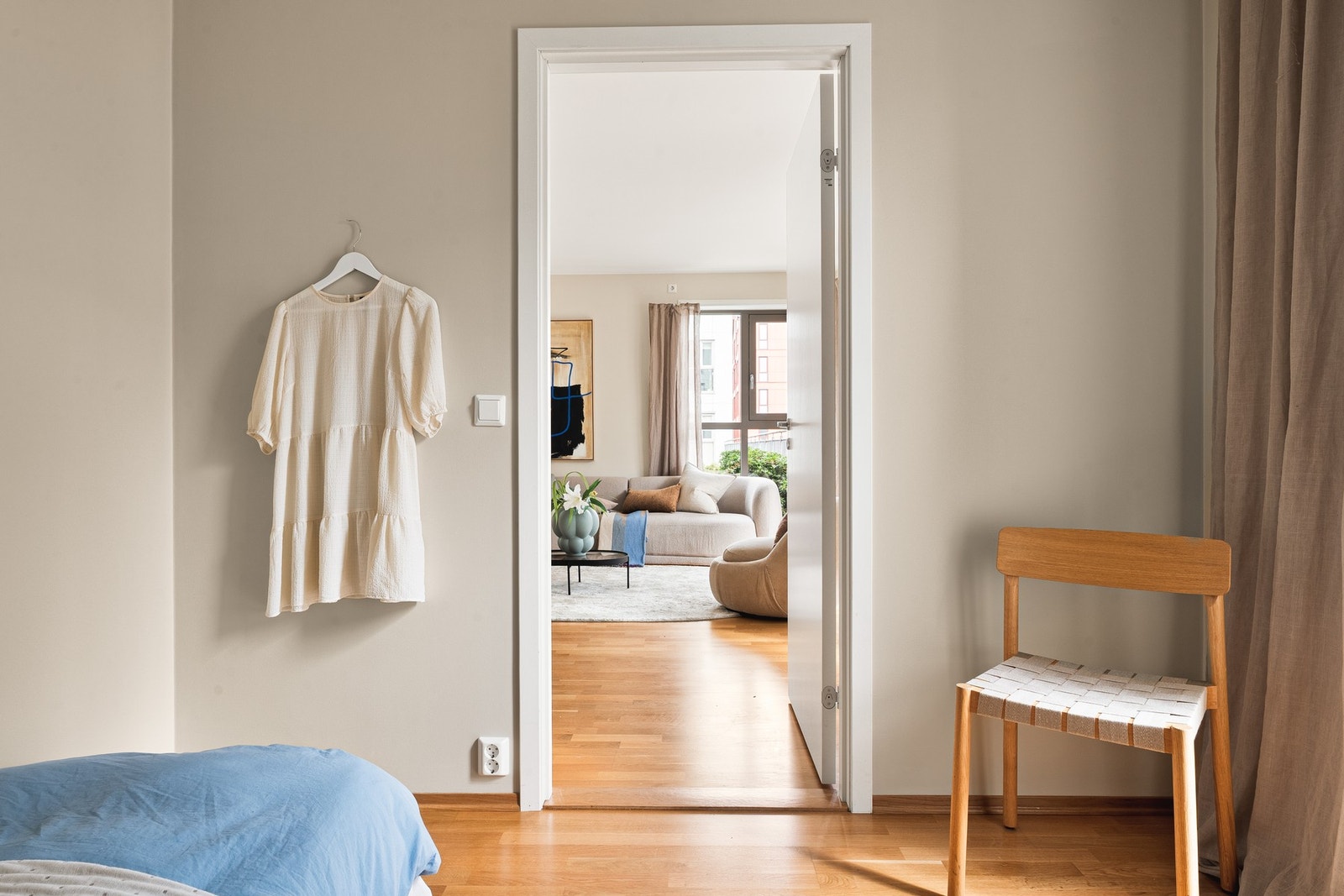 Leiligheten har 2 soverom, ene med tilkomst fra stue. Galleribilde