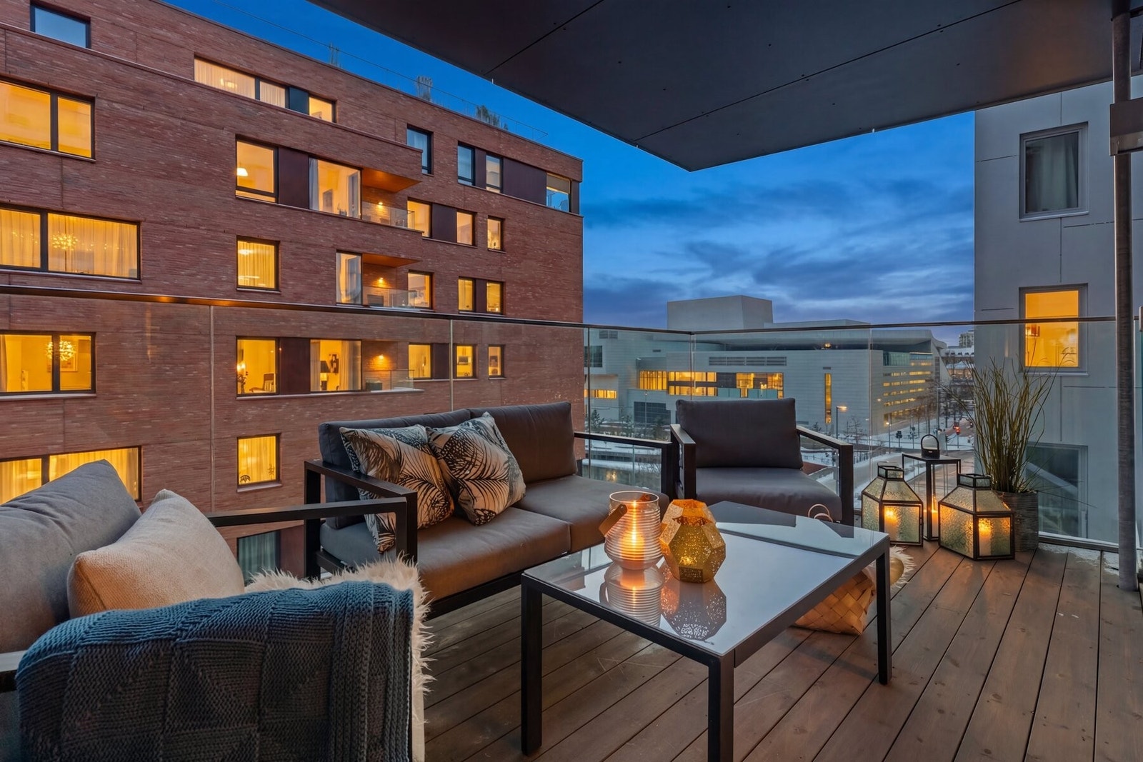 Velkommen til Operagata 20 - lekker 3-roms i Bjørvika med balkong og garasje. Foto: Alejandro Villanueva. Galleribilde