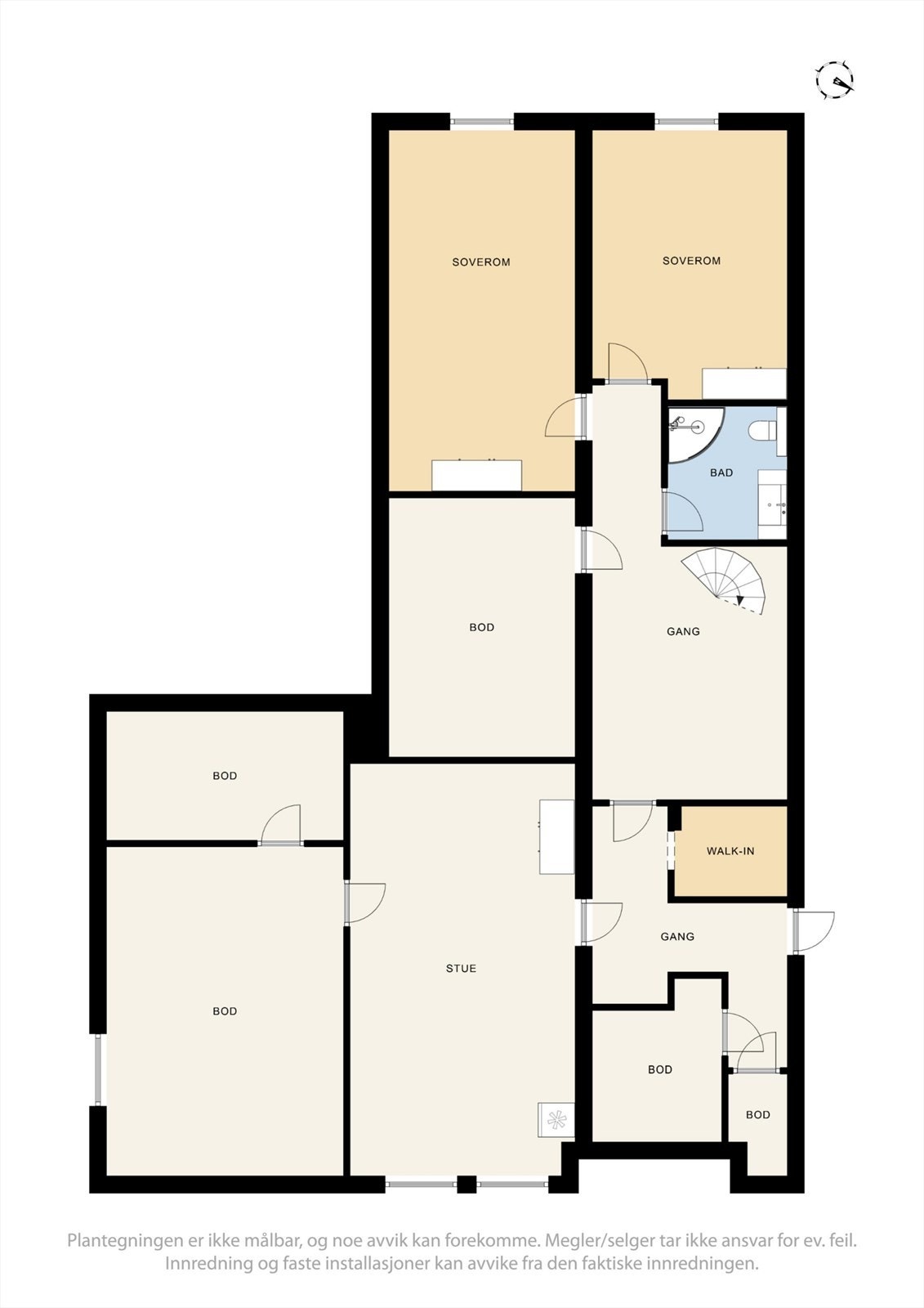 Kjelleretasjen på 173 m² er innholdsrik med to soverom, bad, kinorom (bod), kjellerstue og flere boder. Galleribilde