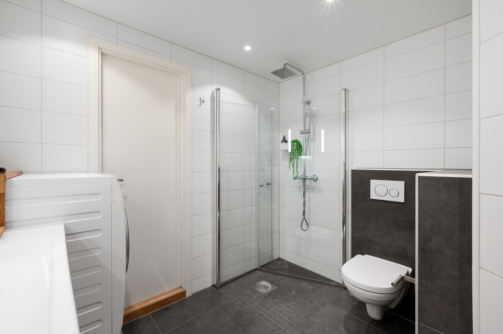 Badet har varmekabler i gulvet. Galleribilde