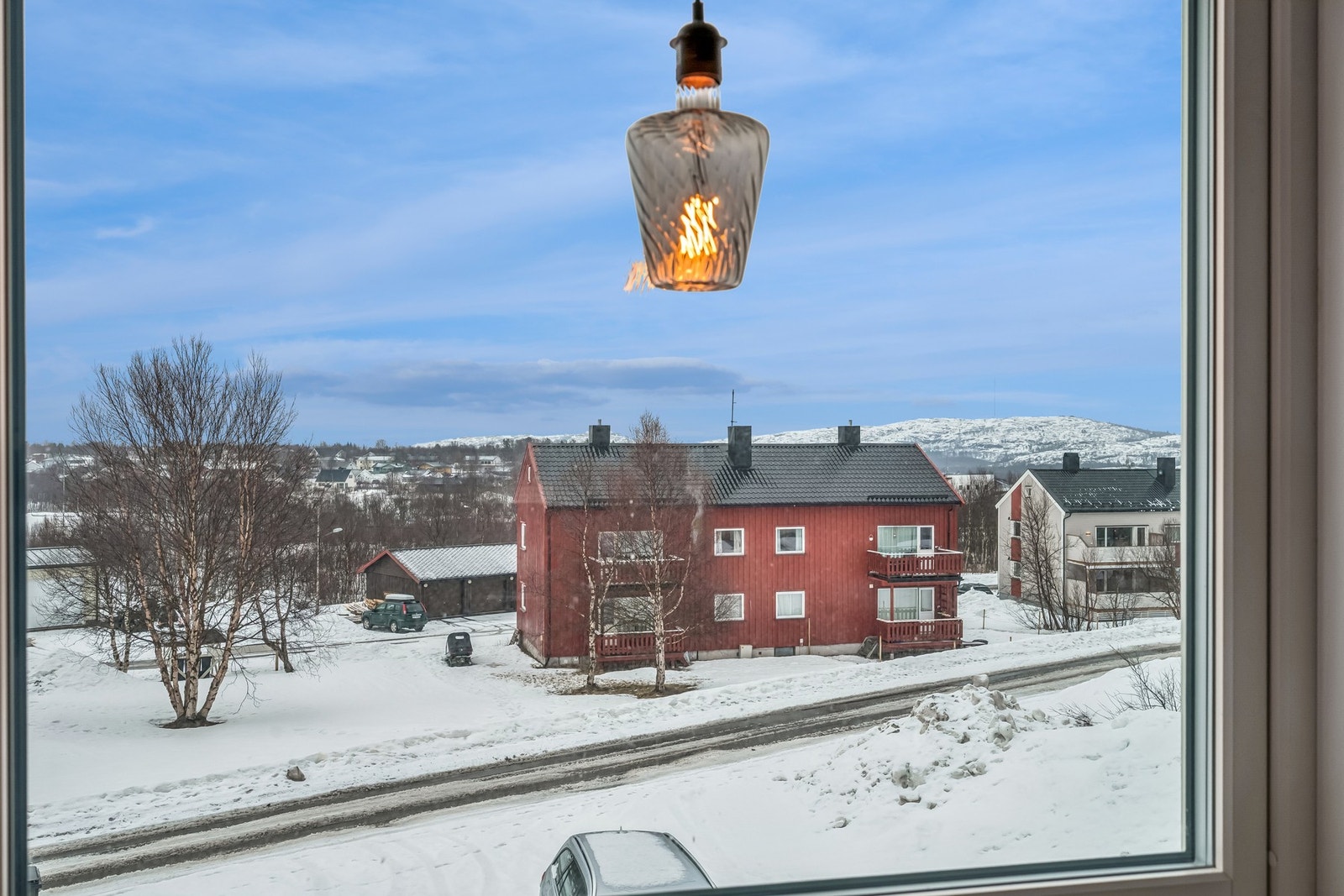 Utsikt fra kjøkken Galleribilde