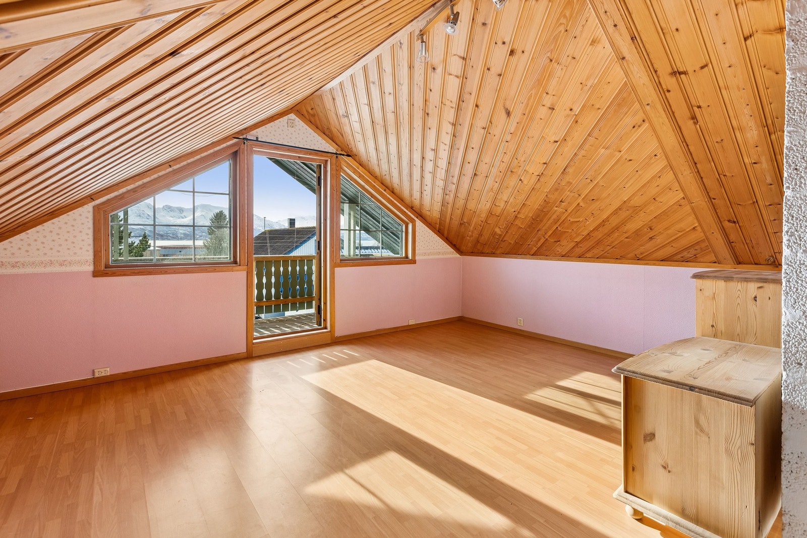 Loftstue 2. etg. Galleribilde