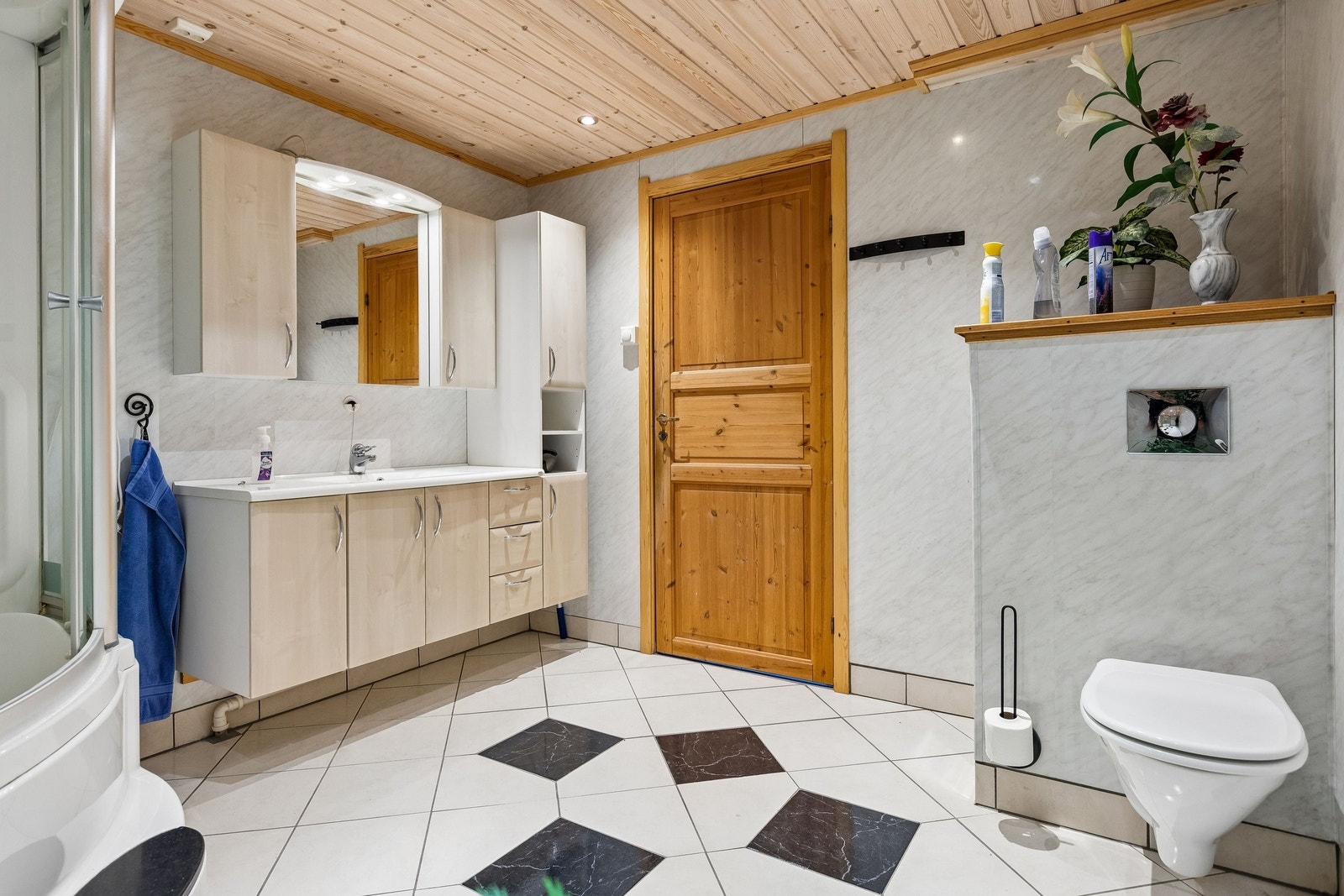 Bad kjeller Galleribilde