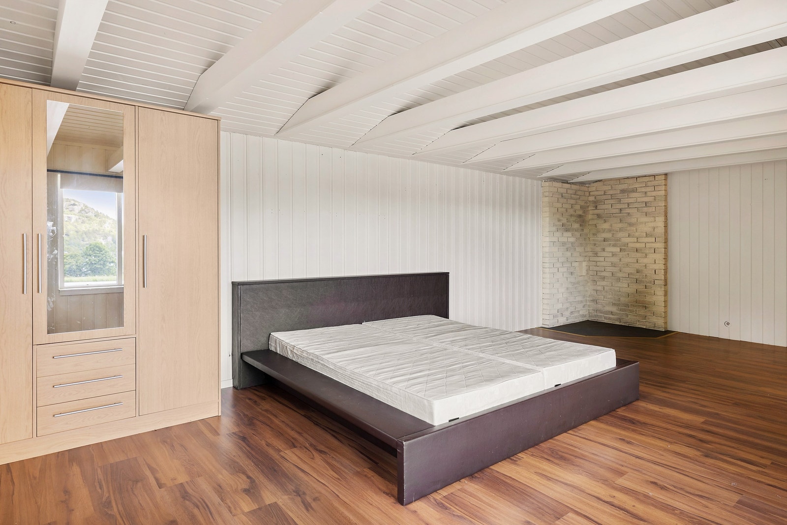 Rommet har en meget god størrelse. Galleribilde