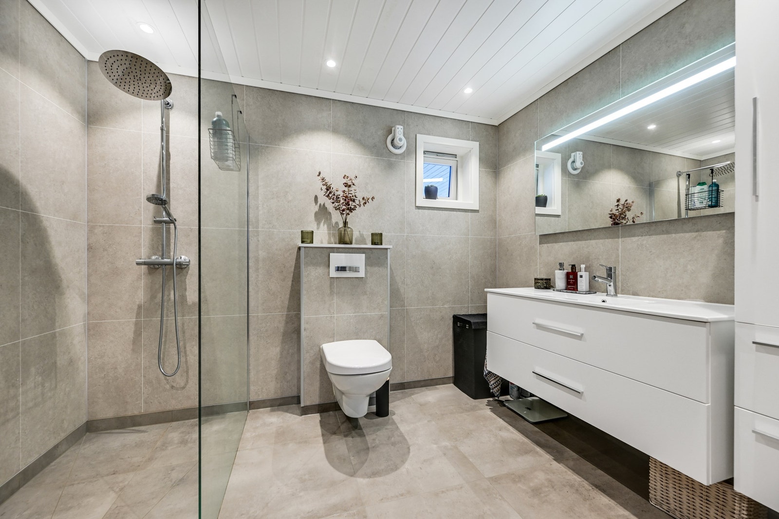 Nytt og lekkert baderom Galleribilde