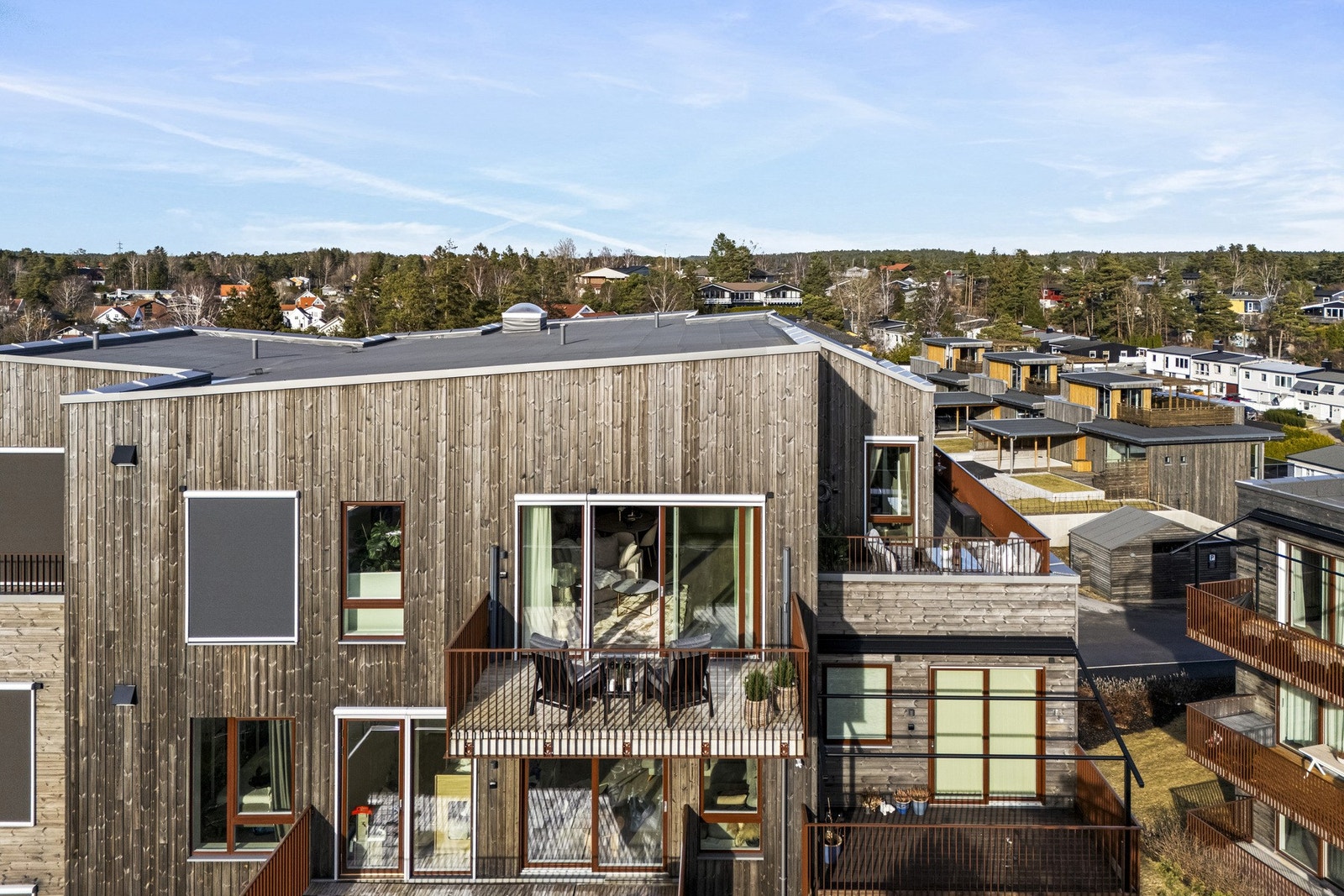 En sjelden mulighet for toppleilighet med ekstra takhøyde og formidabel utsikt Galleribilde