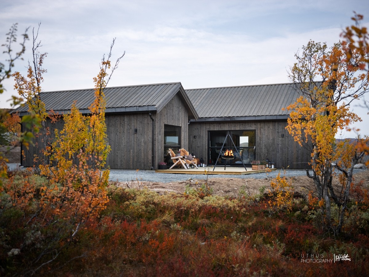 På fjellet er utområdene prikken over i´en - Hytten har flere solkroker for optimalt utnyttelse av solen Galleribilde