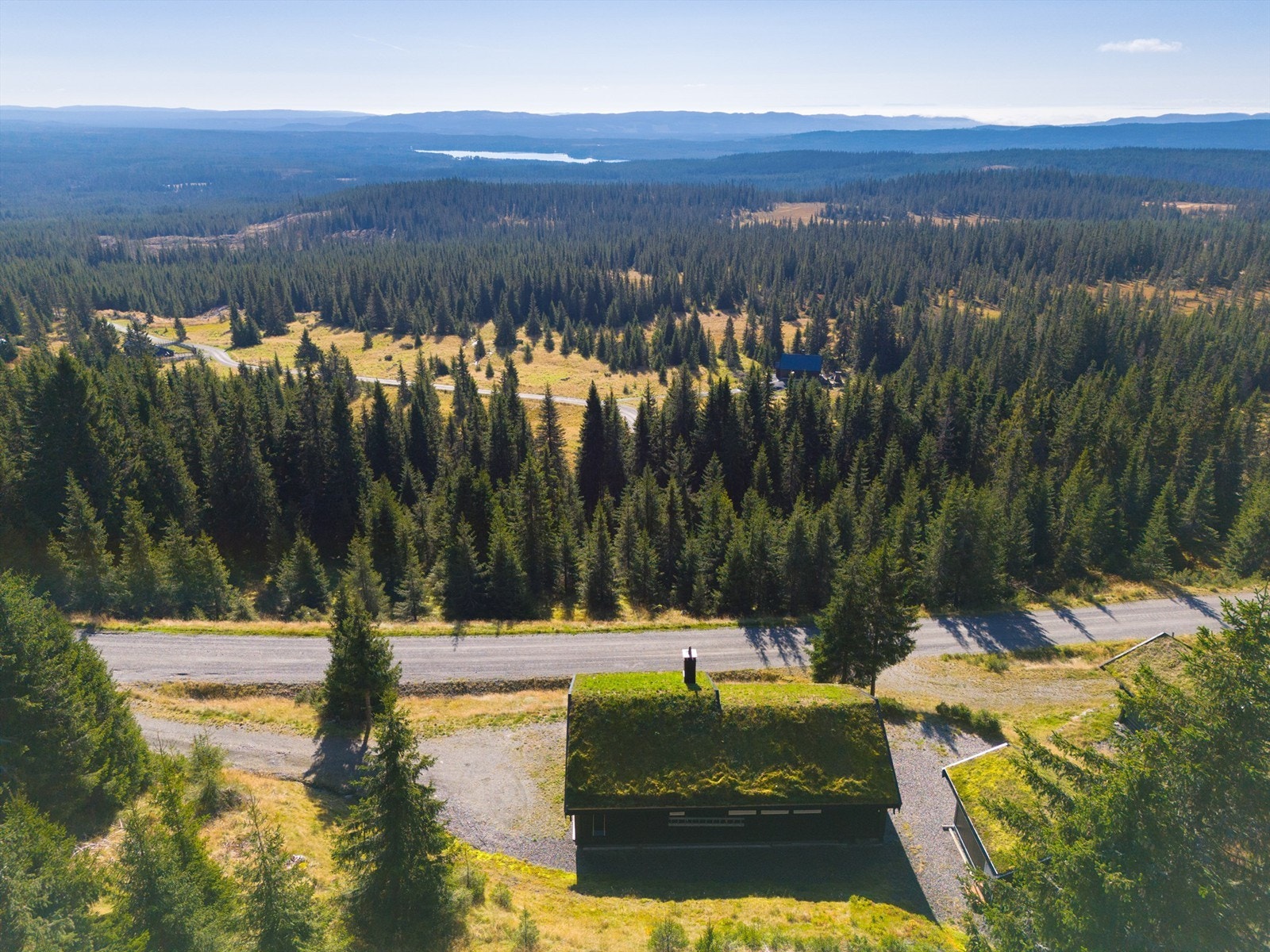 Flott utsikt ut over omkringliggende områder. Galleribilde