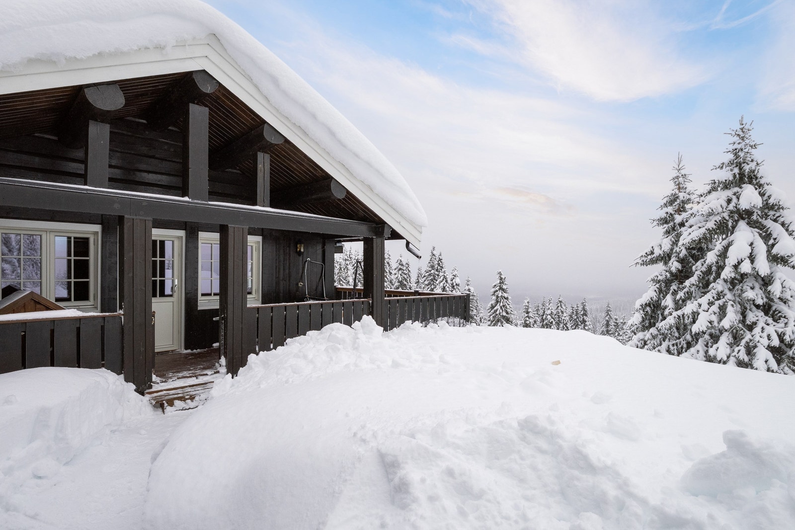 Overbygd terrasse. Galleribilde