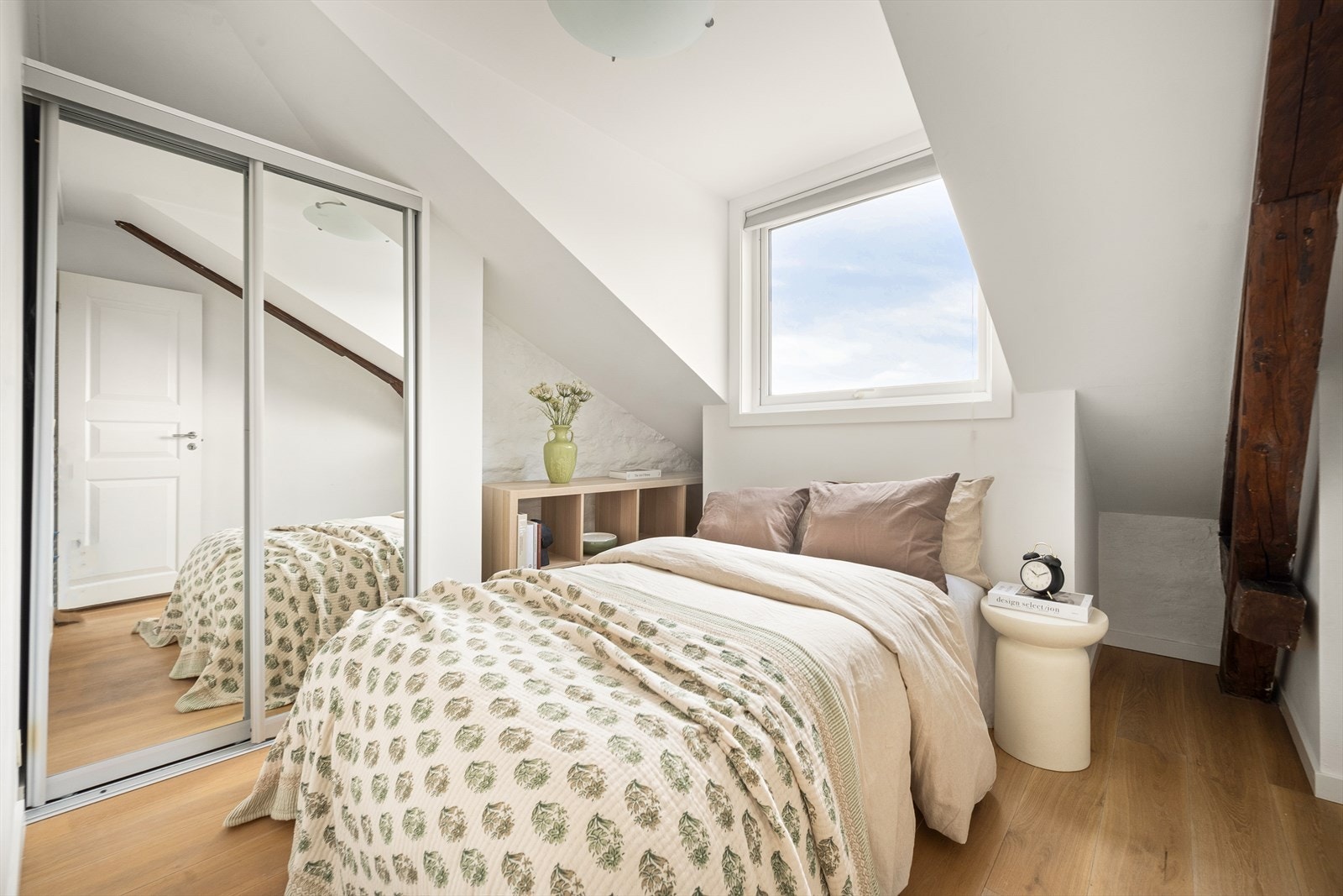 Soverom 2. Galleribilde