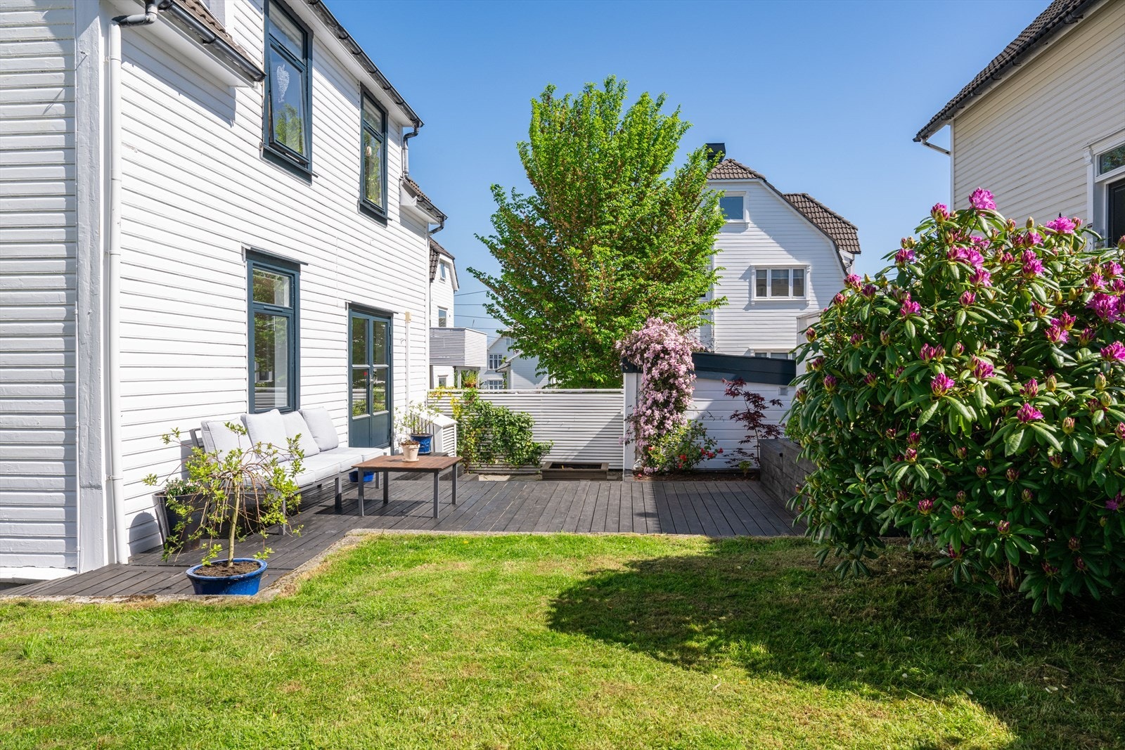 Her kan man nyte en tilbaketrukket livsstil, samtidig som man bare er 10 minutters gange fra sentrumskjernen. Galleribilde