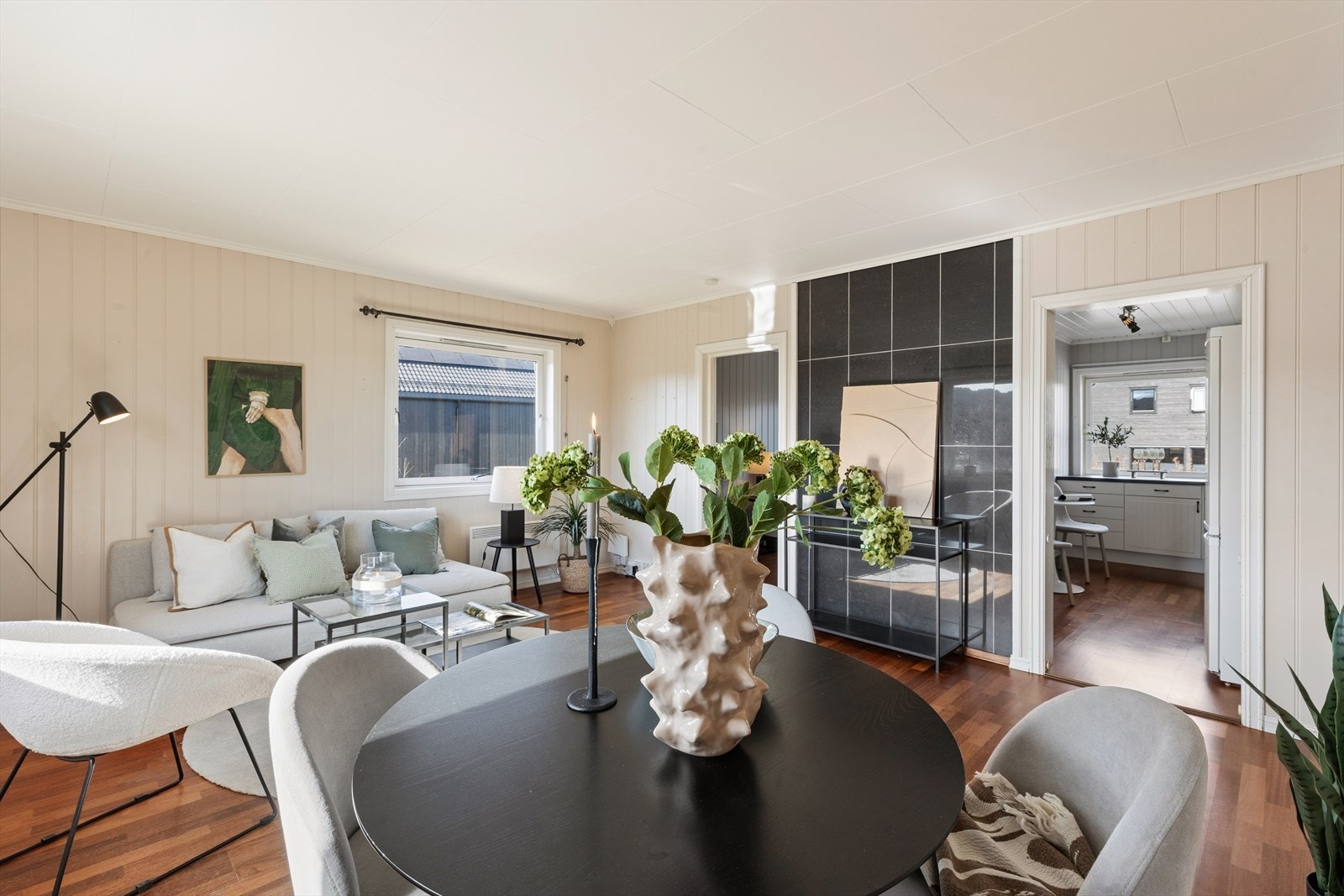 Med plass til å dele små og store opplevelser med venner eller ta frem en god bok og lytte til musikk, alene. Galleribilde