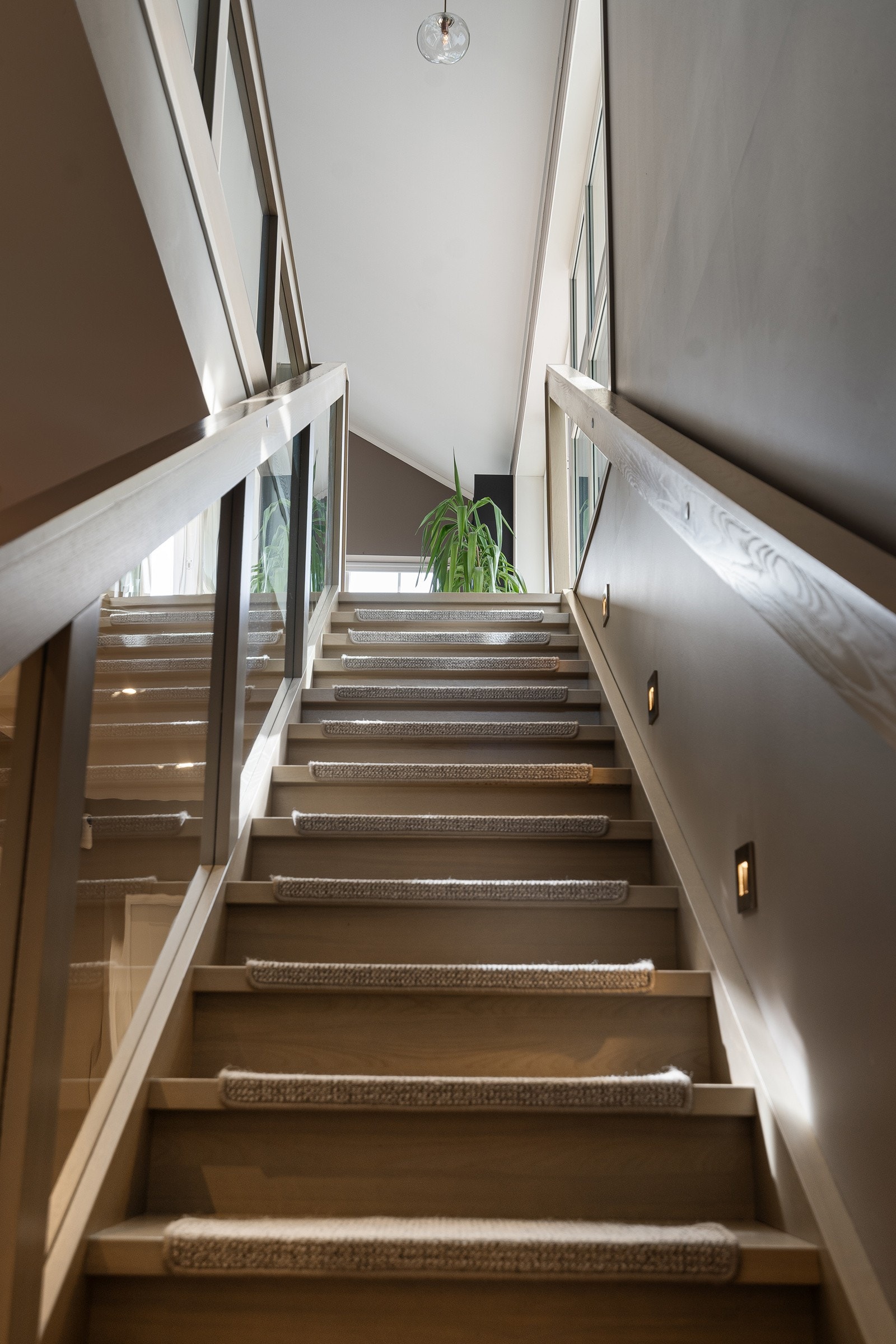 Smekker trapp - også et møbel i seg selv....... Galleribilde