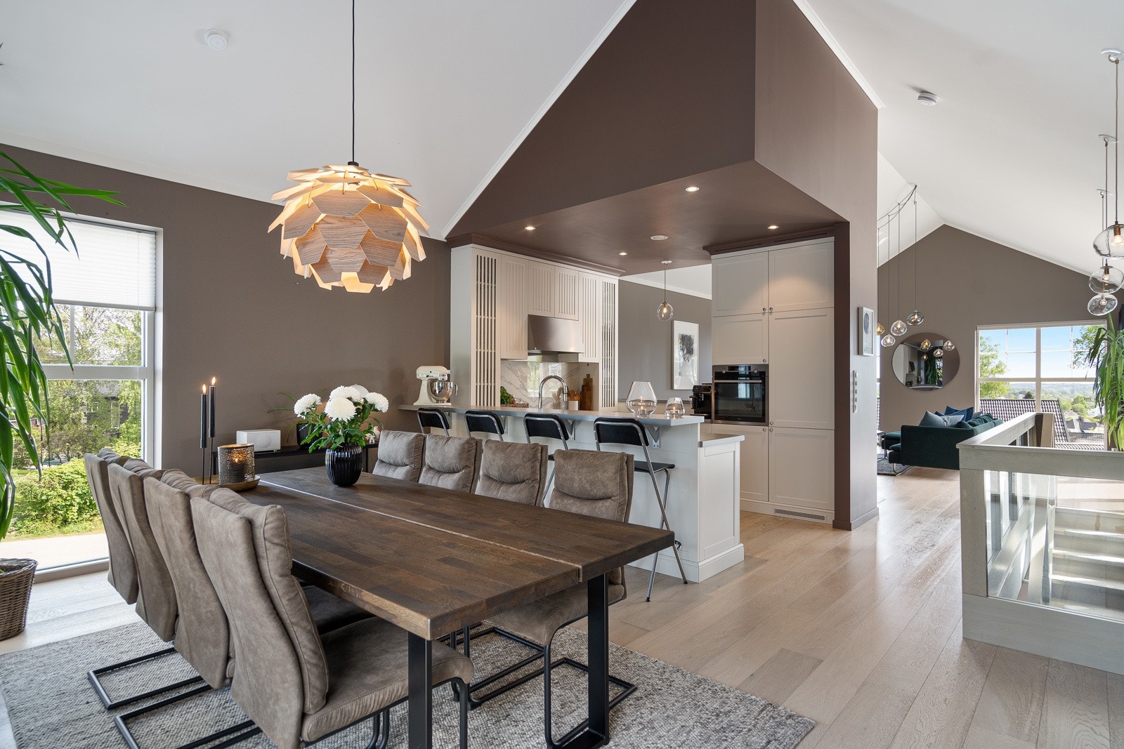 Legg merke til den gode takhøyden her...... Galleribilde