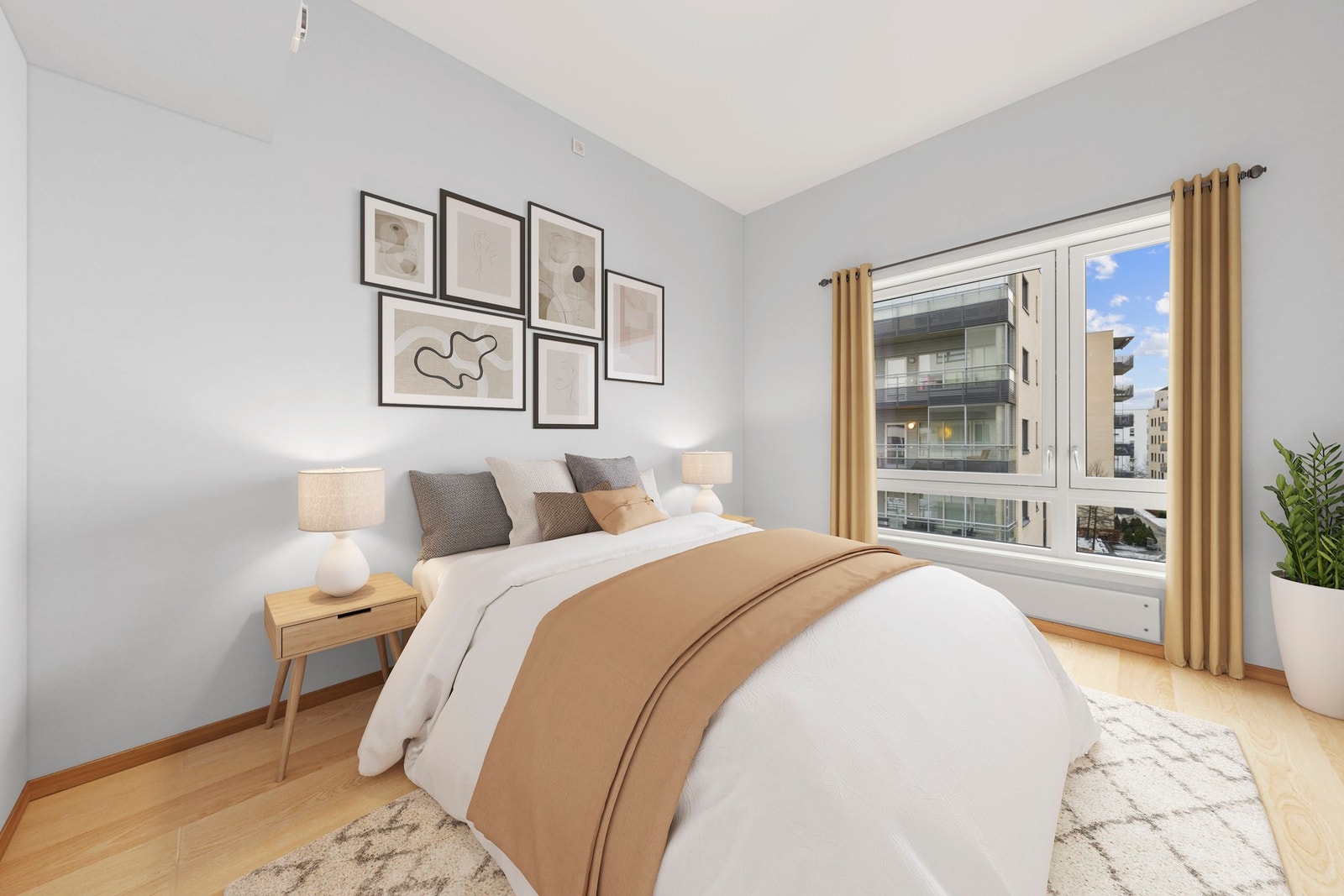 Her har du god plass til en dobbeltseng, nattbord kommode/garderobeskap, og en arbeidspult om ønskelig Galleribilde