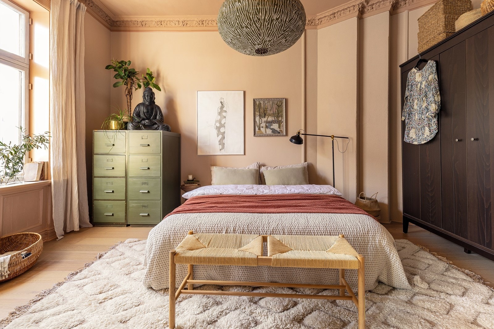 Soverommet er romslig, og har klassiske detaljer. Galleribilde