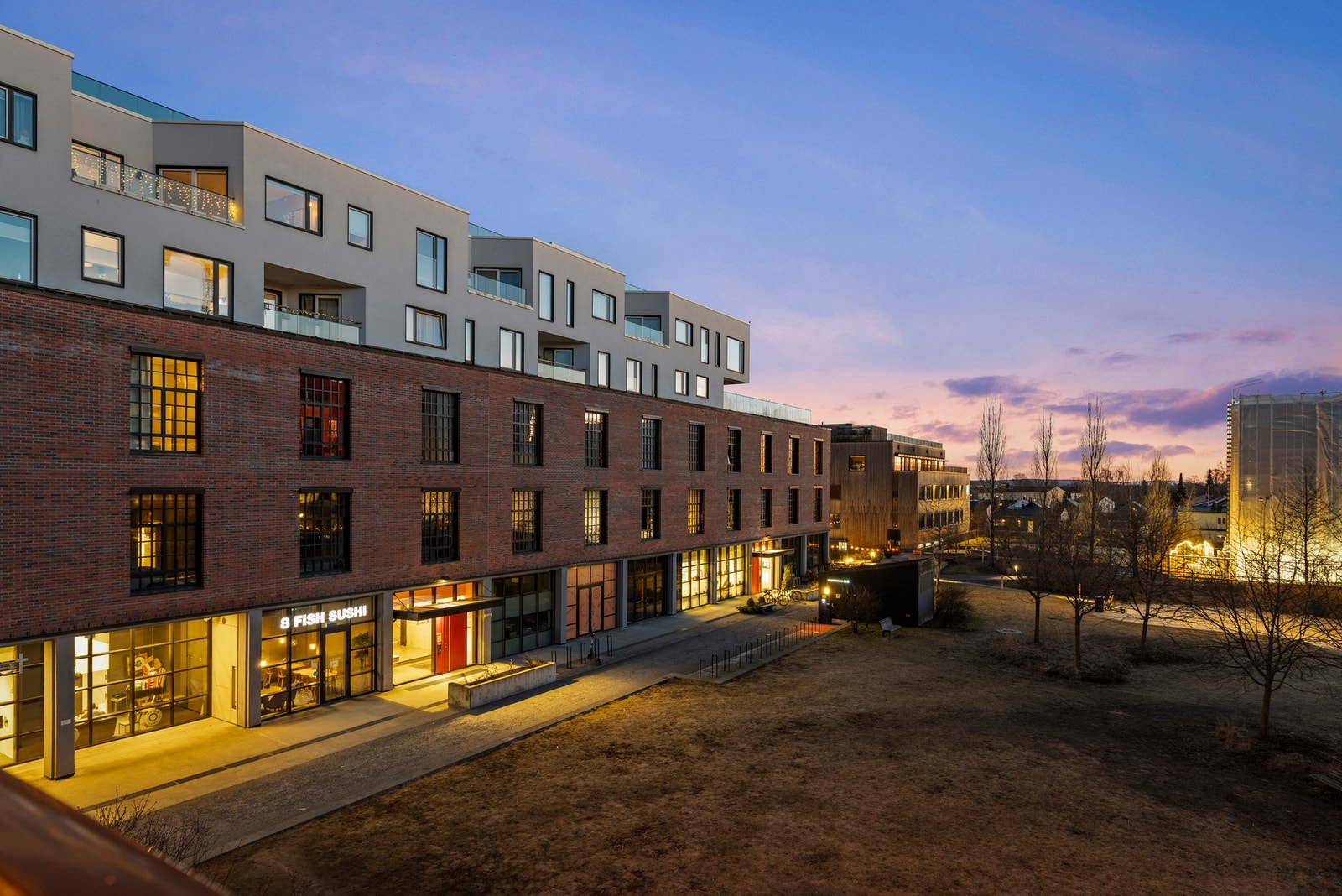 Utsikt fra balkong. Galleribilde