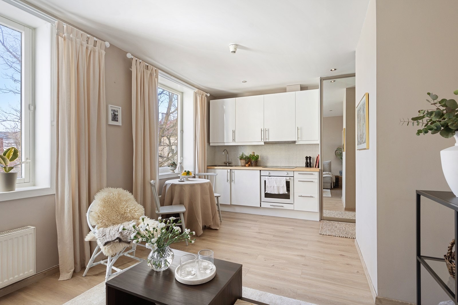 Leiligheten har en attraktiv og rolig beliggenhet i nærheten av Gimle, Bygdøy allé og Solli plass. Galleribilde