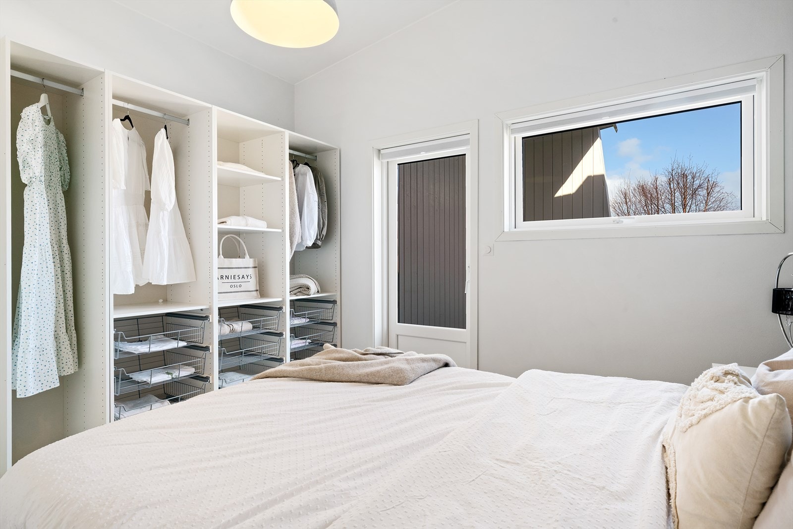 - God plass til oppbevaring - Galleribilde