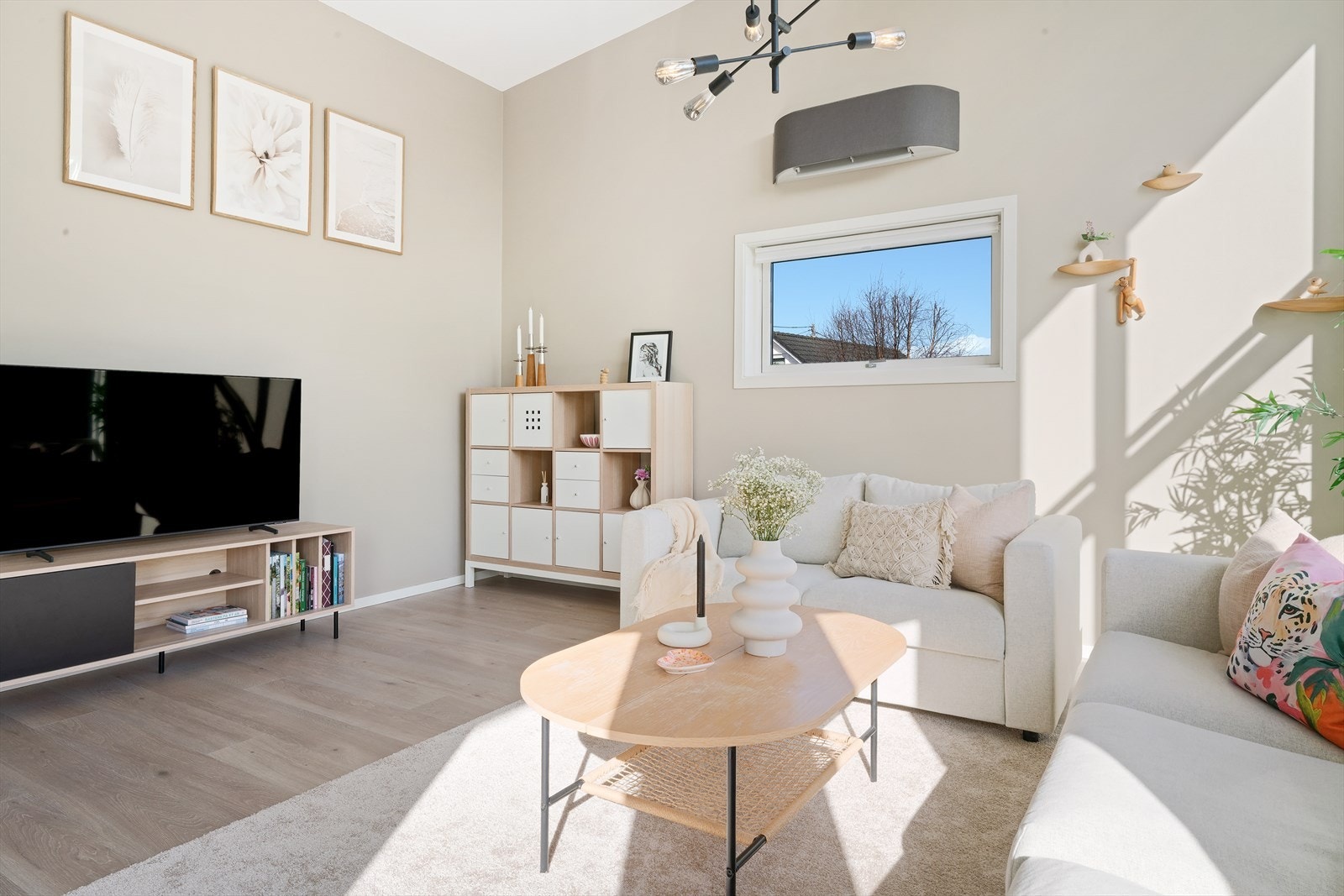 - Boligen holder en tidsriktig standard - Galleribilde