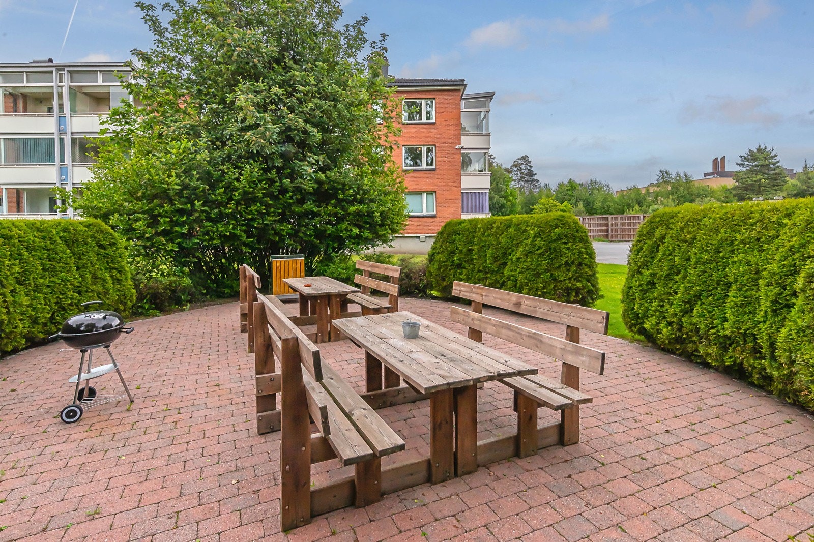 Koselig uteplass på fellesområdet Galleribilde