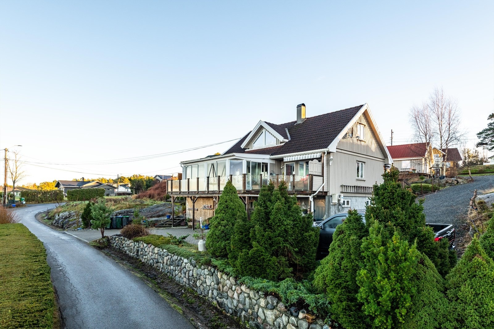 Idyllisk beliggenhet, svært barnevennlig og nær sjøen Galleribilde