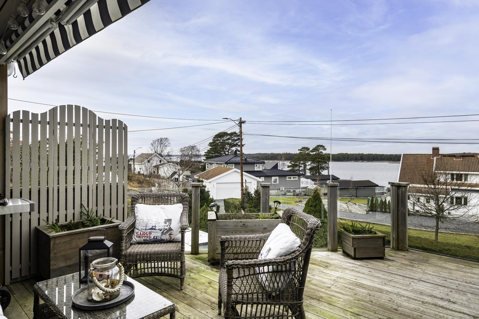 Flott utsikt fra vestvendt veranda Galleribilde