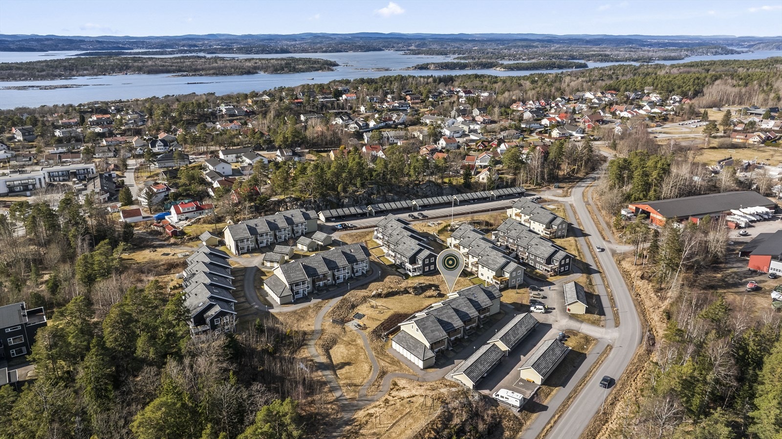 En stilren og moderne 3-roms selveierleilighet Galleribilde