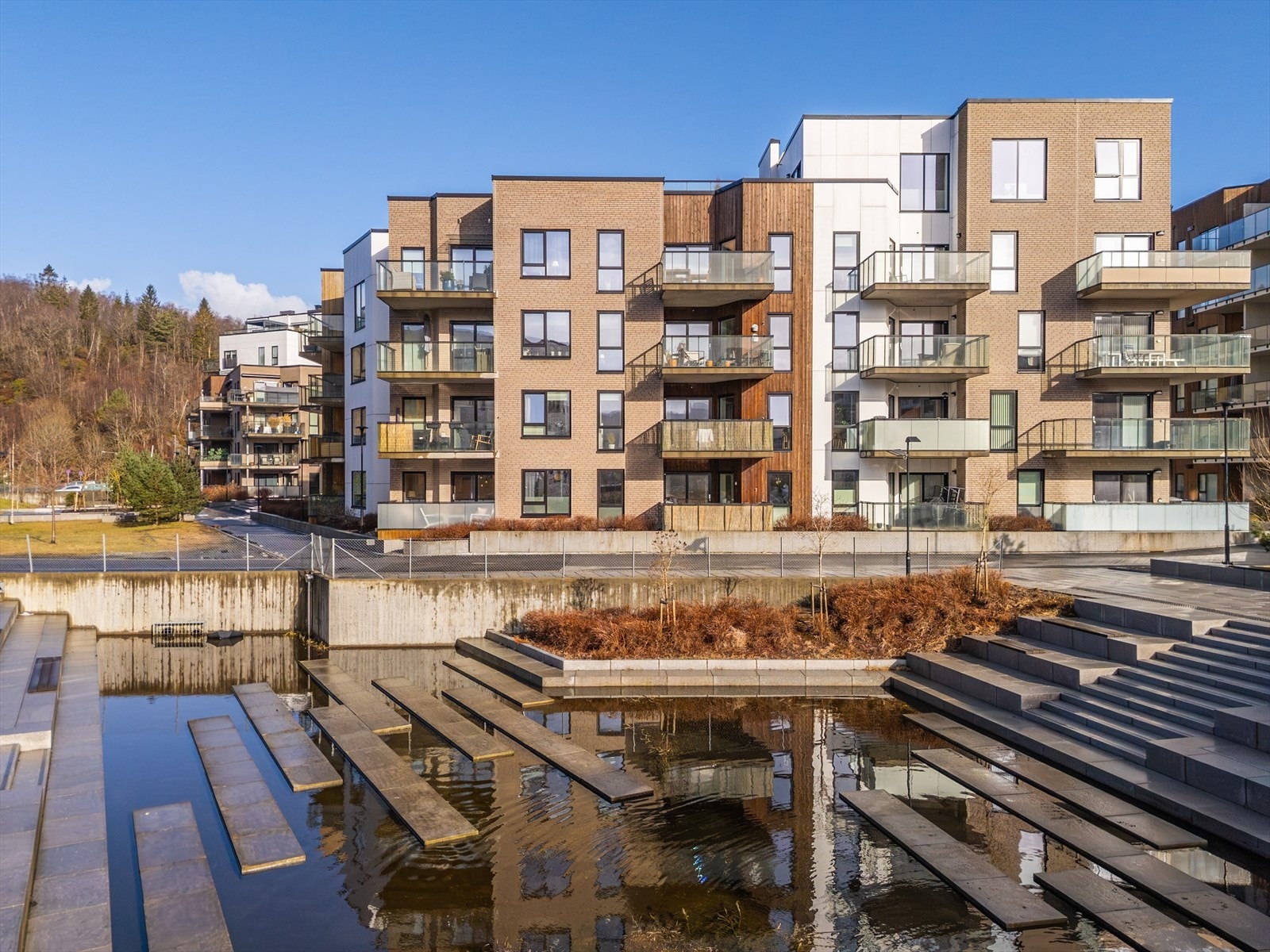 Velkommen til Myrdalsvegen 46E, presentert av Eiendomsmegler Norge v/ Stian Sjøstrand Hansen Galleribilde