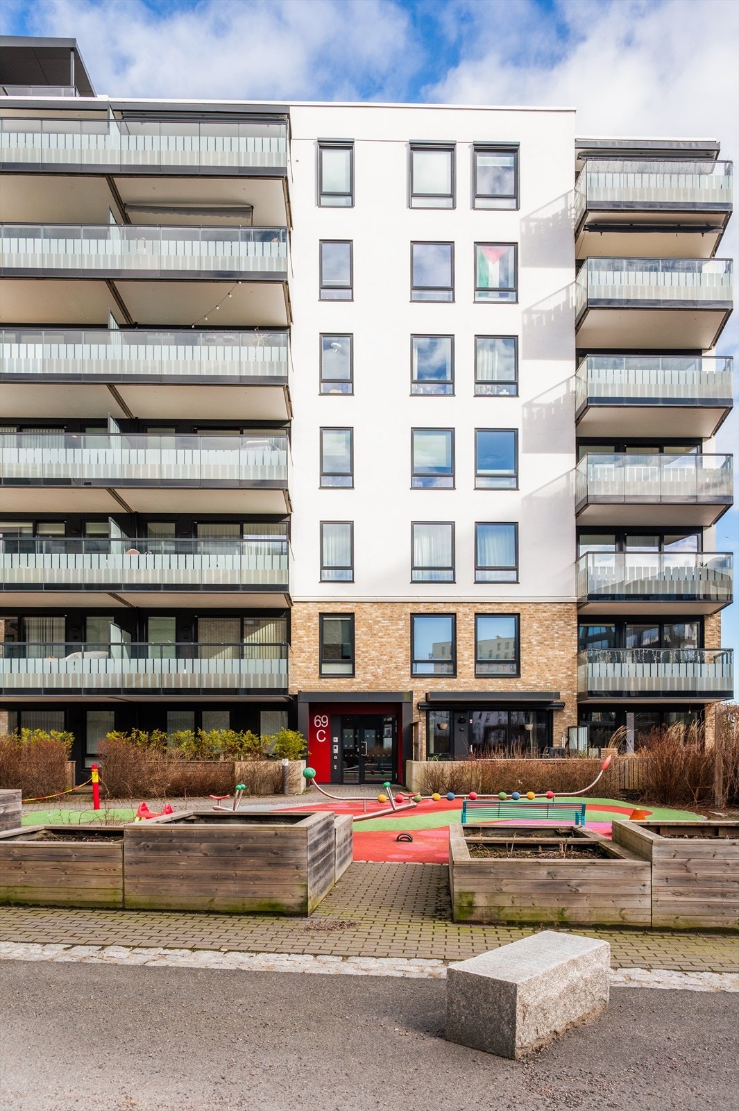 Fasade sett fra indre gårdsrom. Galleribilde